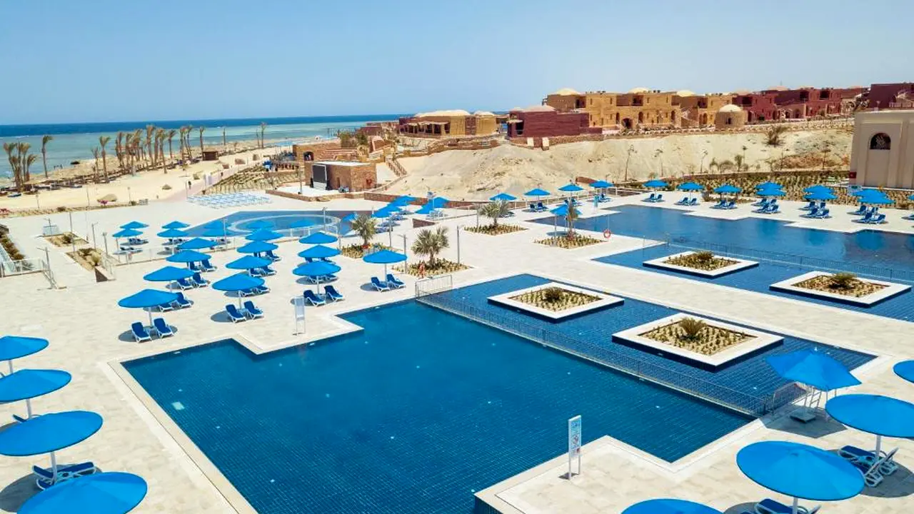 الفندق الباتروس فيتا ريزورت - بورتوفينو - مرسى علم